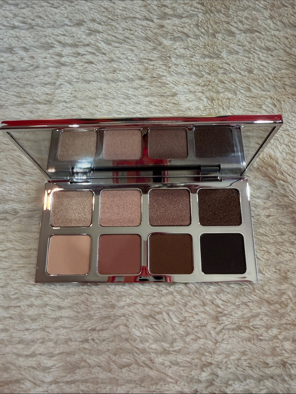 IL MAKIAGE Neutral Eyeshadow Palette — Shimmer Champagne, Rose Gold & Deep Brown